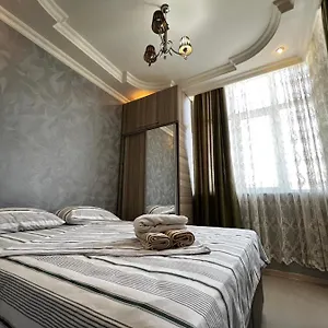 https://golden-flat.batumihotels.net